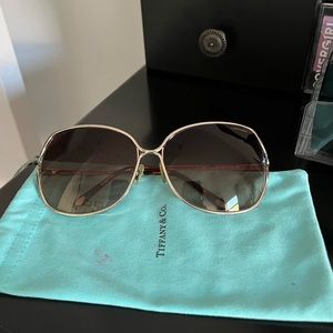 Tiffany & Co. Butterfly Sunglasses 🕶